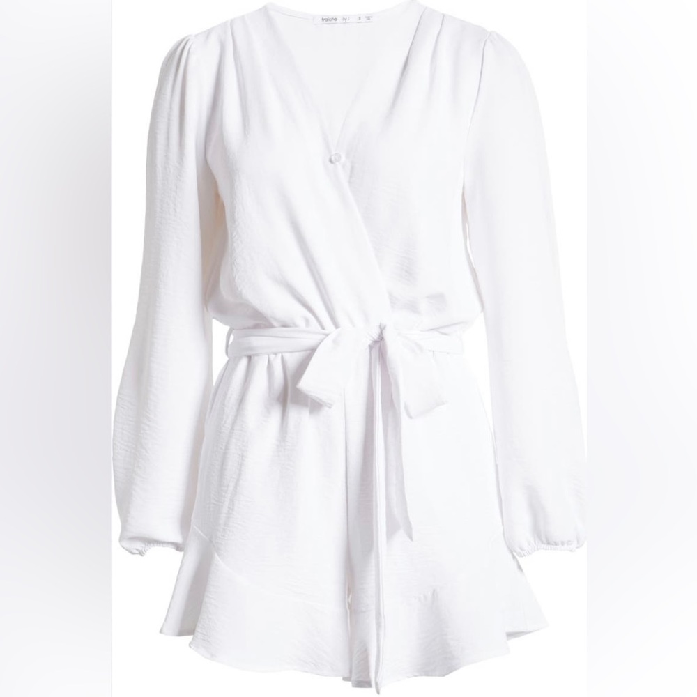 Nordstrom white long sleeve romper with tie waist